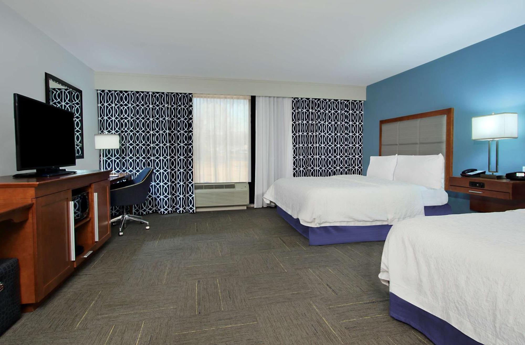 Hampton Inn Richland/South Jackson Екстериор снимка
